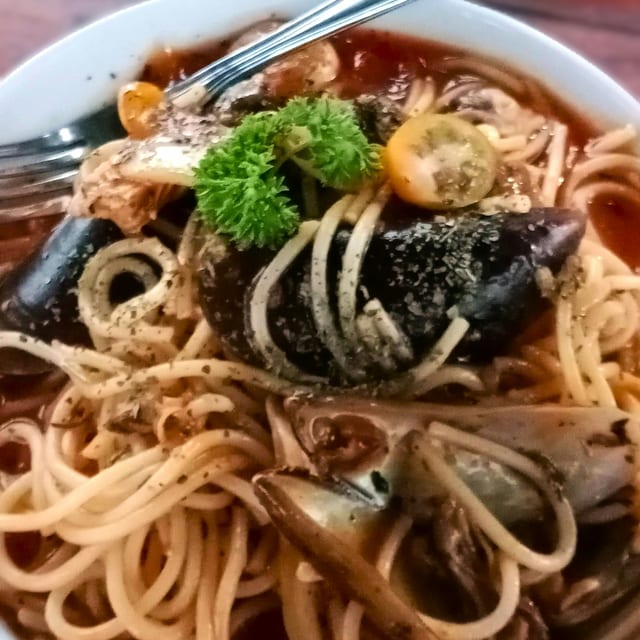 Spaghetti Seafood Scampi.