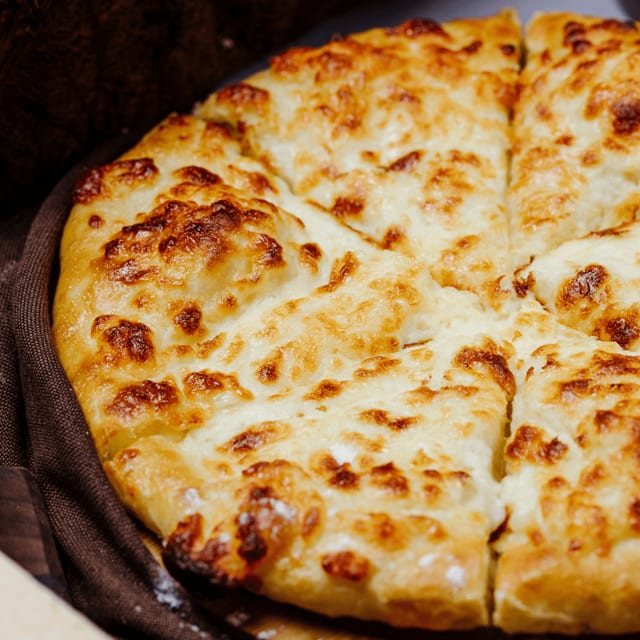 Cheese Pizza.